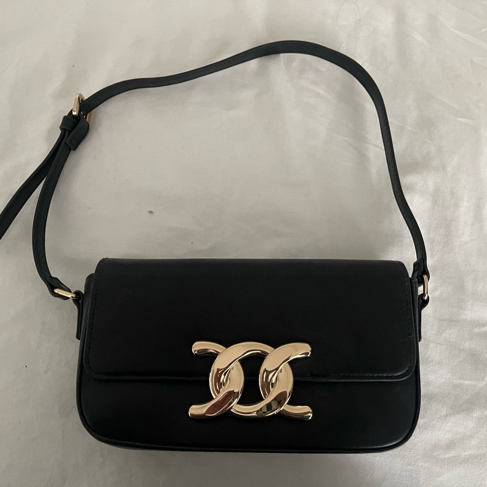 H&M Shoulder bag